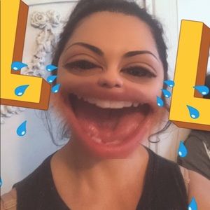 Meet your Posher, Clara